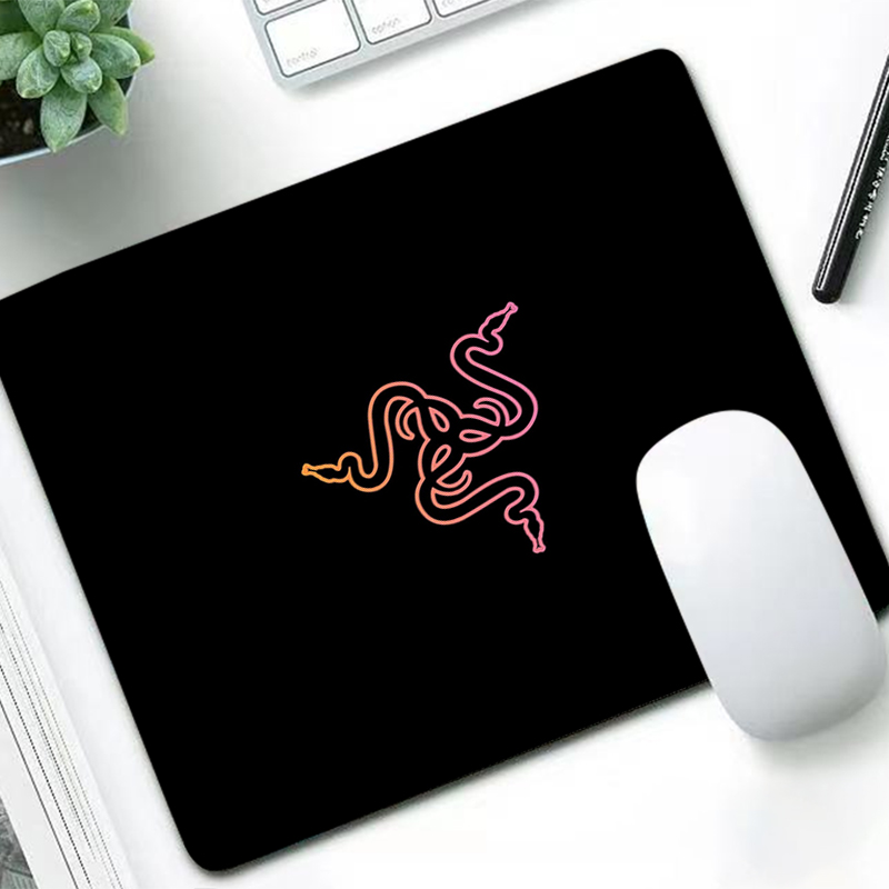 لوحة ماوس فاخرة من Razer، حصير - مراجعة Gaming Keyboard Affordable وسعره